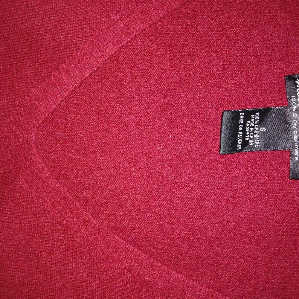 Marinna Luna Cashmere sweater